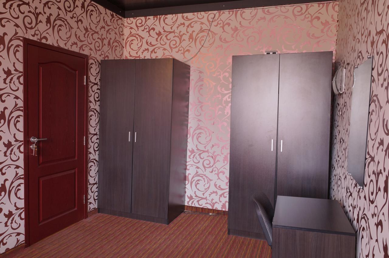 Hotel Bagira Kazanlŭk Dış mekan fotoğraf